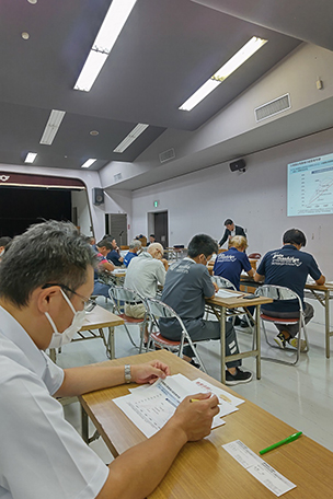 五島牛のせり市