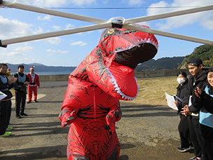 五島牛のせり市